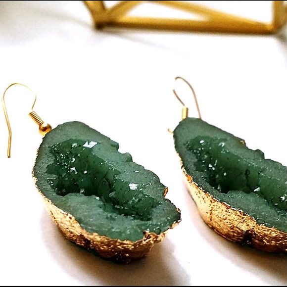 RawCrystal earrings - Picture 3 of 5